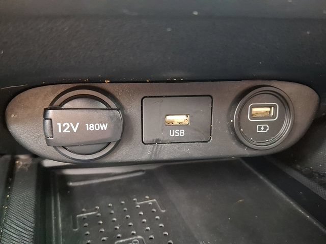 Certified 2022 Hyundai Elantra N Line FWD image 24