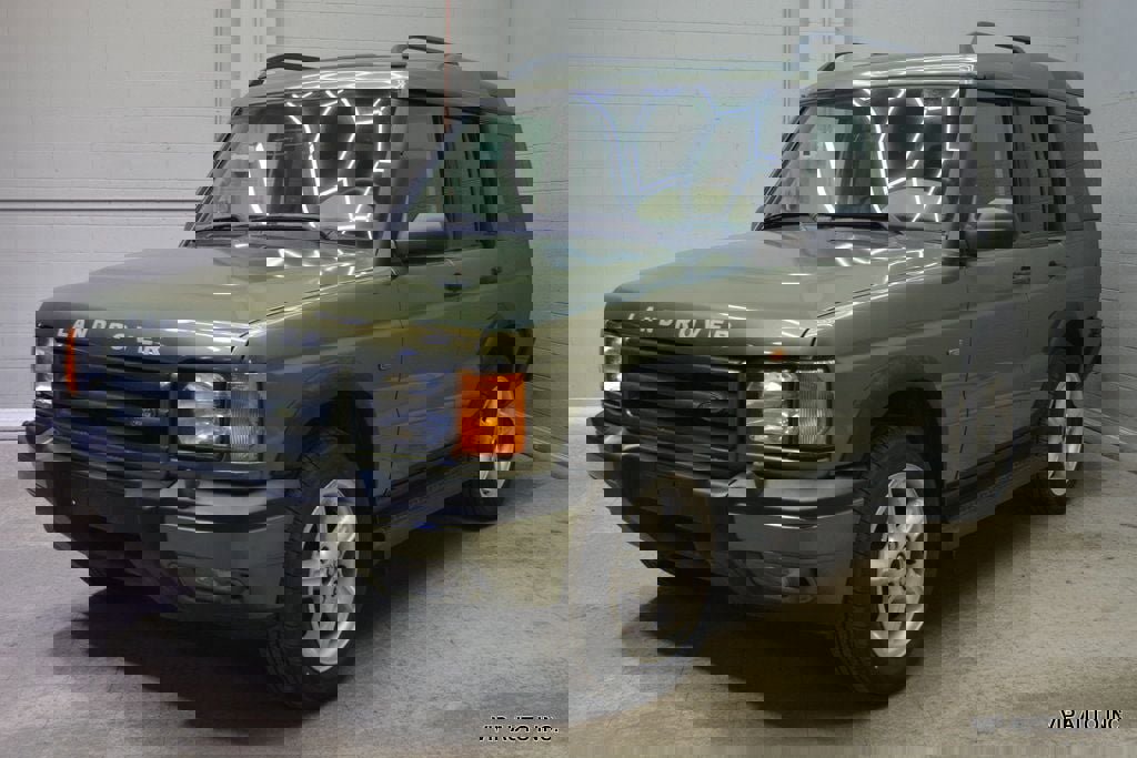 Used 2000 Land Rover Discovery image 2