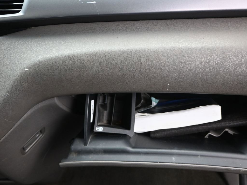 Used 2011 Honda Odyssey EX-L image 27