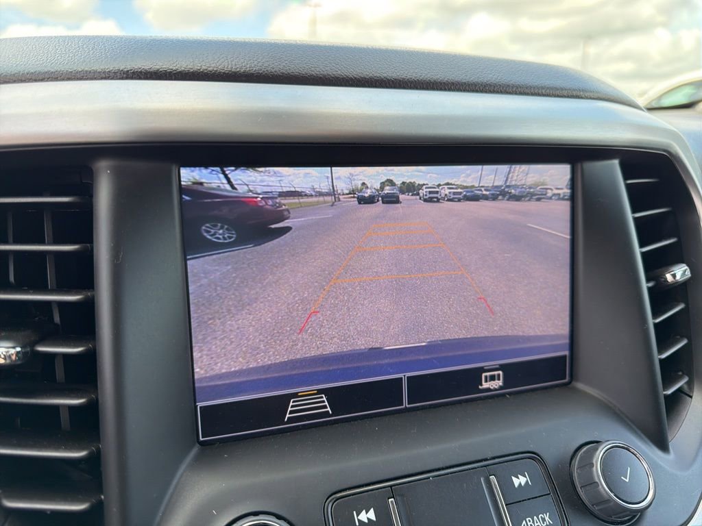 Used 2023 GMC Acadia SLE w/ Driver Convenience Package image 22