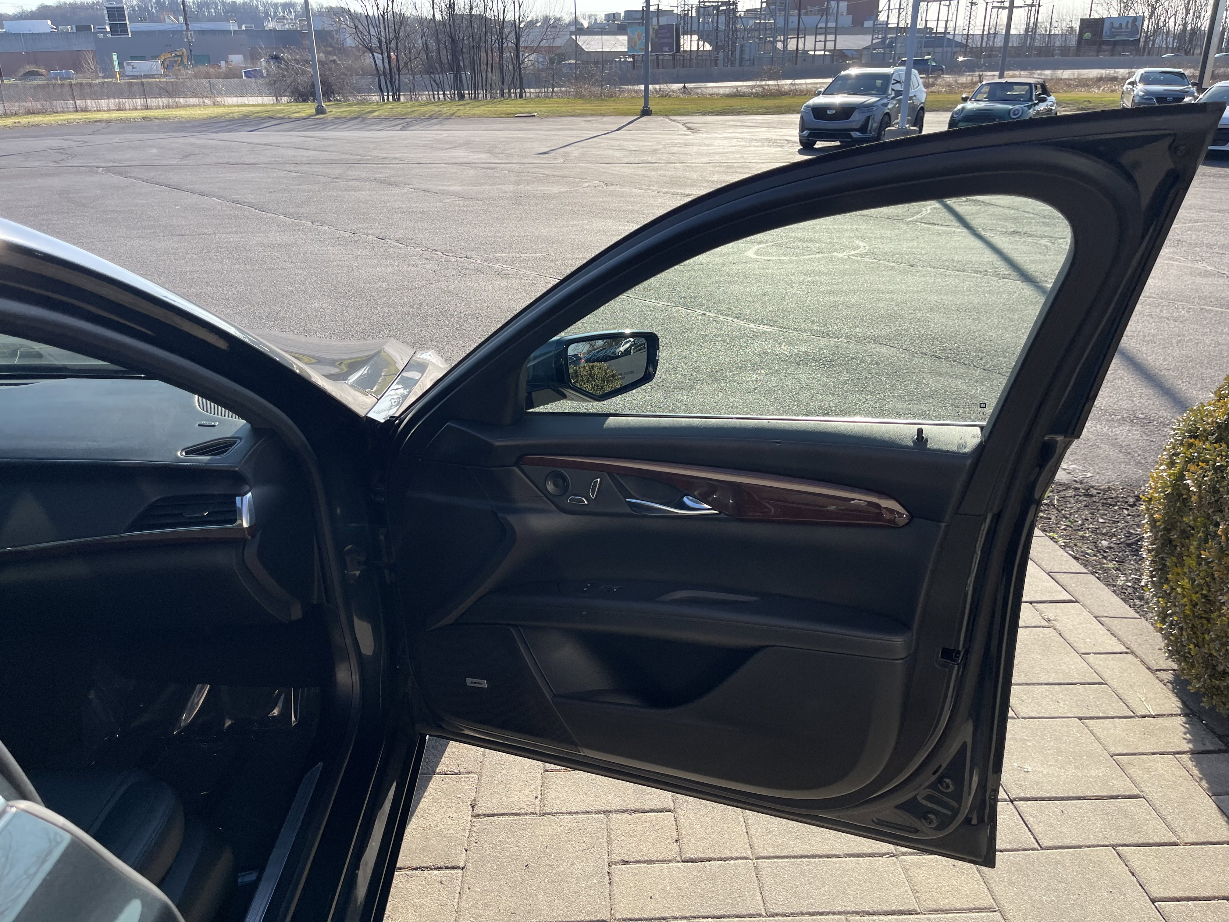 Used 2018 Cadillac CT6 AWD image 22