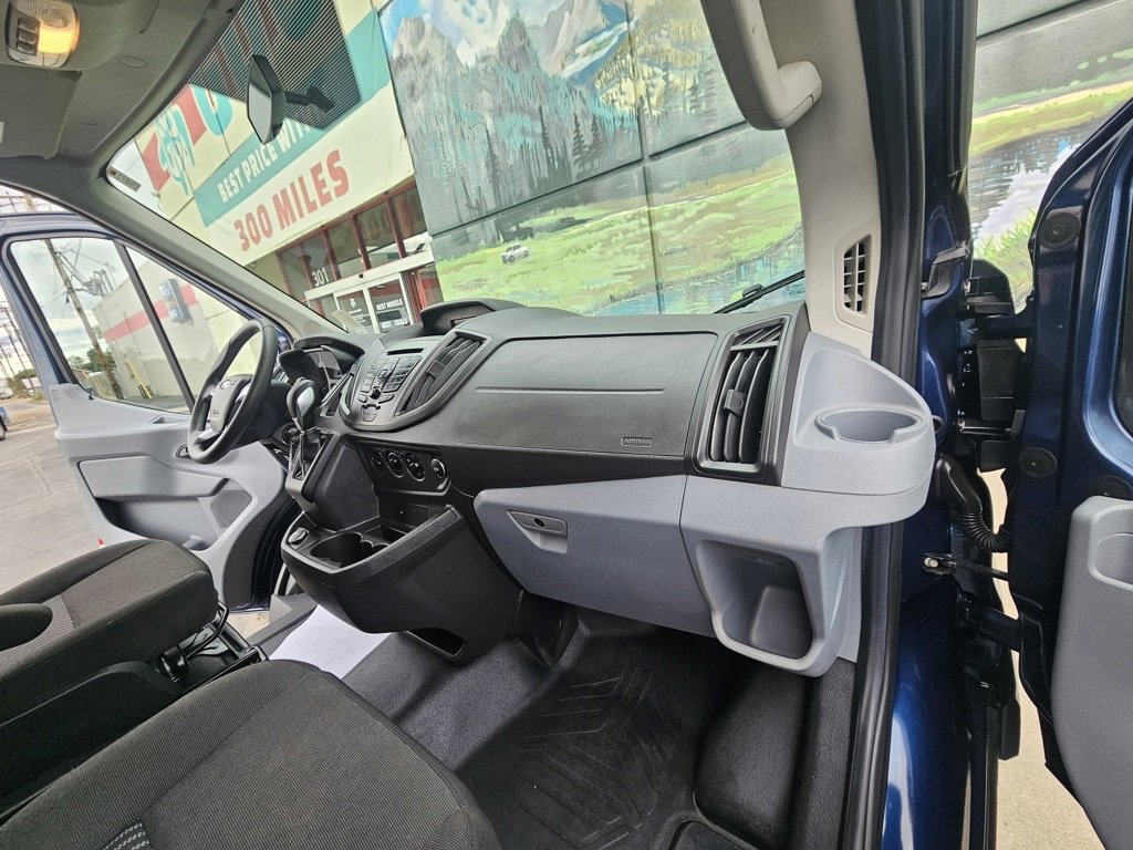 Used 2018 Ford Transit 250 148 High Roof image 11