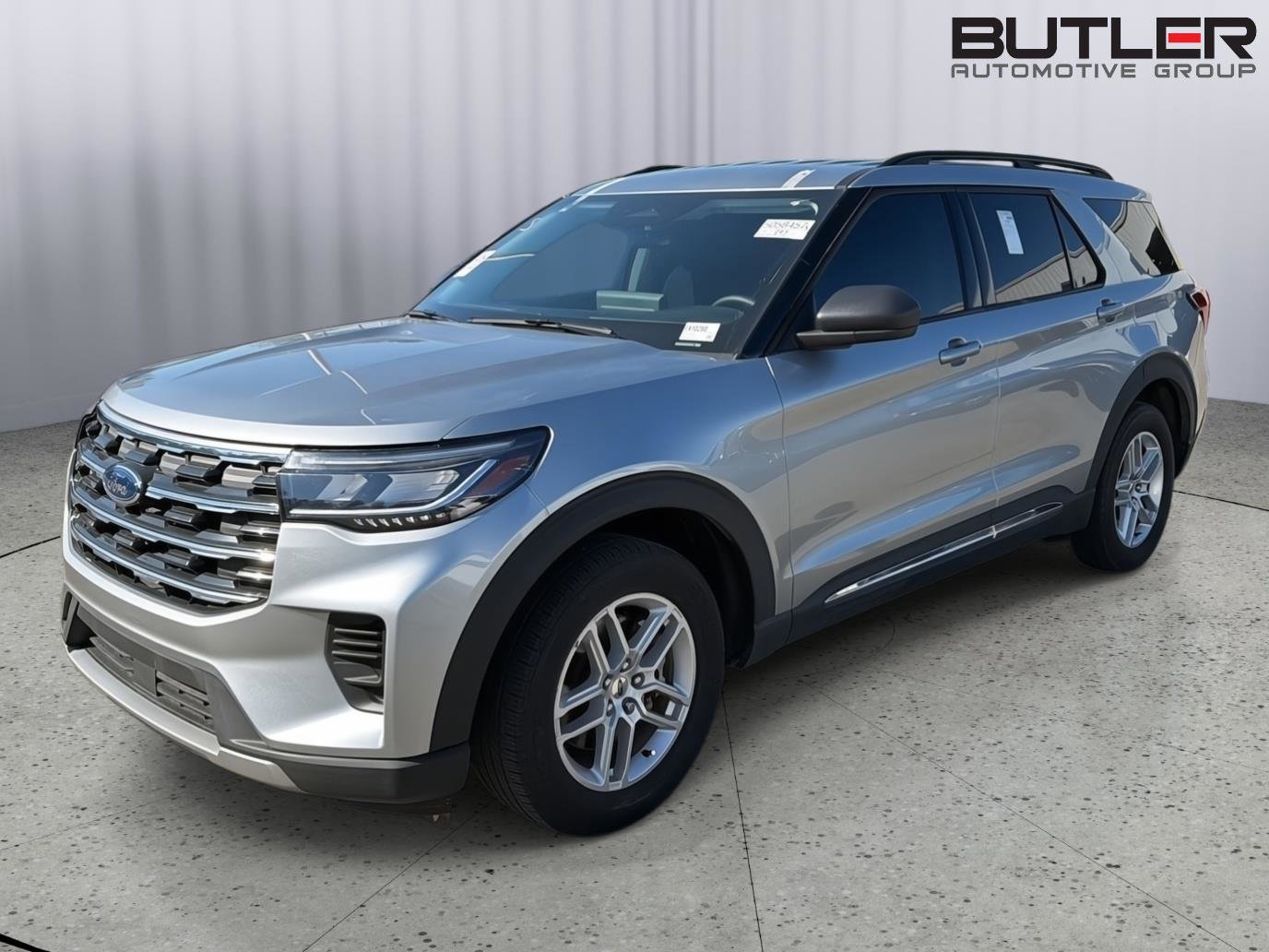 Used 2025 Ford Explorer Active RWD video 1