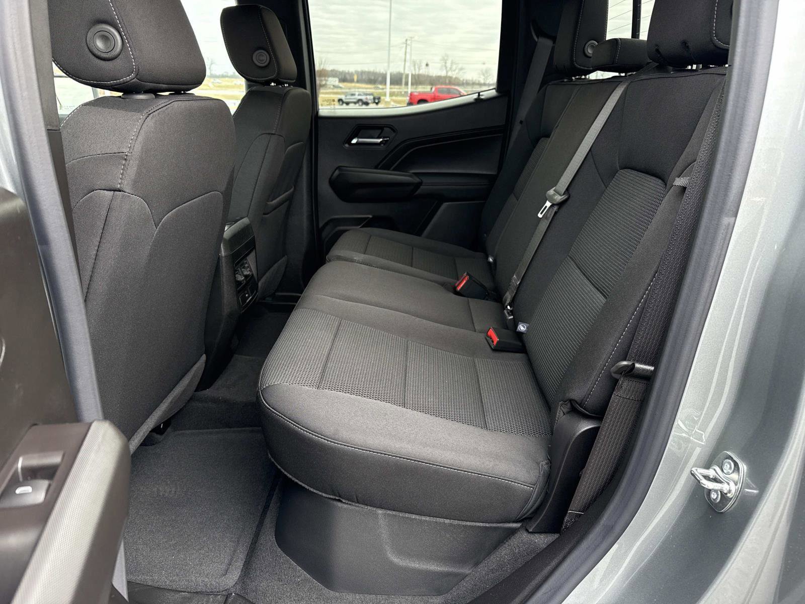 New 2026 Chevrolet Colorado LT image 10