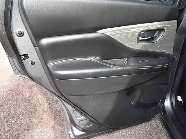 Used 2018 Nissan Murano S image 24