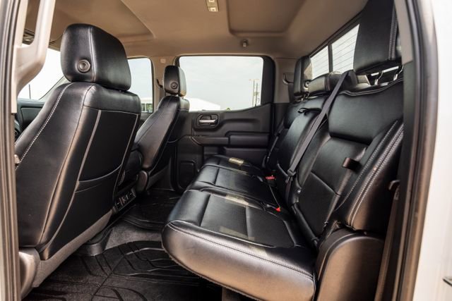 Used 2019 Chevrolet Silverado 1500 LT w/ Texas Edition image 5