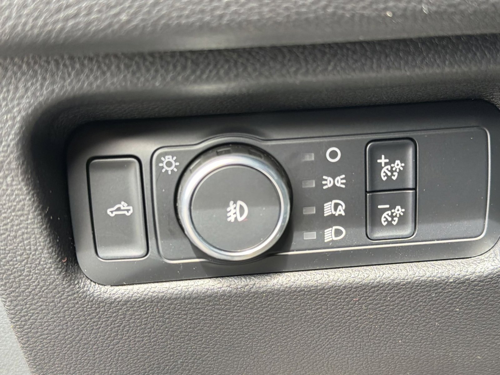 New 2026 Ford Ranger Lariat w/ FX4 Off-Road Package image 13