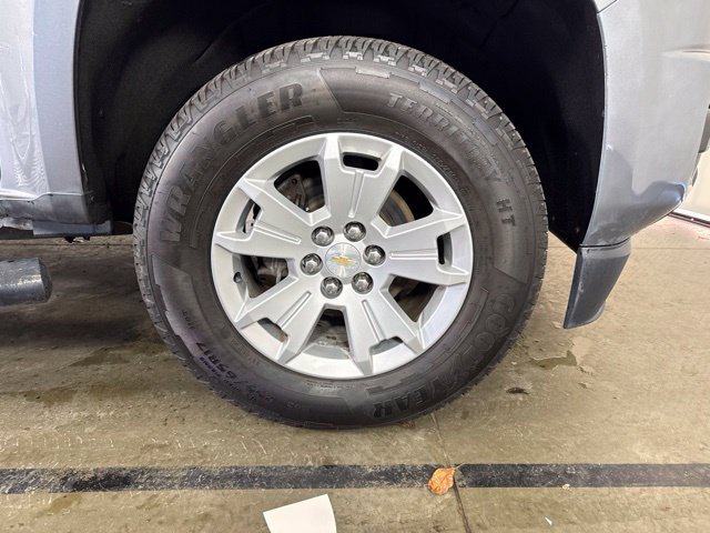 Used 2018 Chevrolet Colorado LT AWD/4WD image 11
