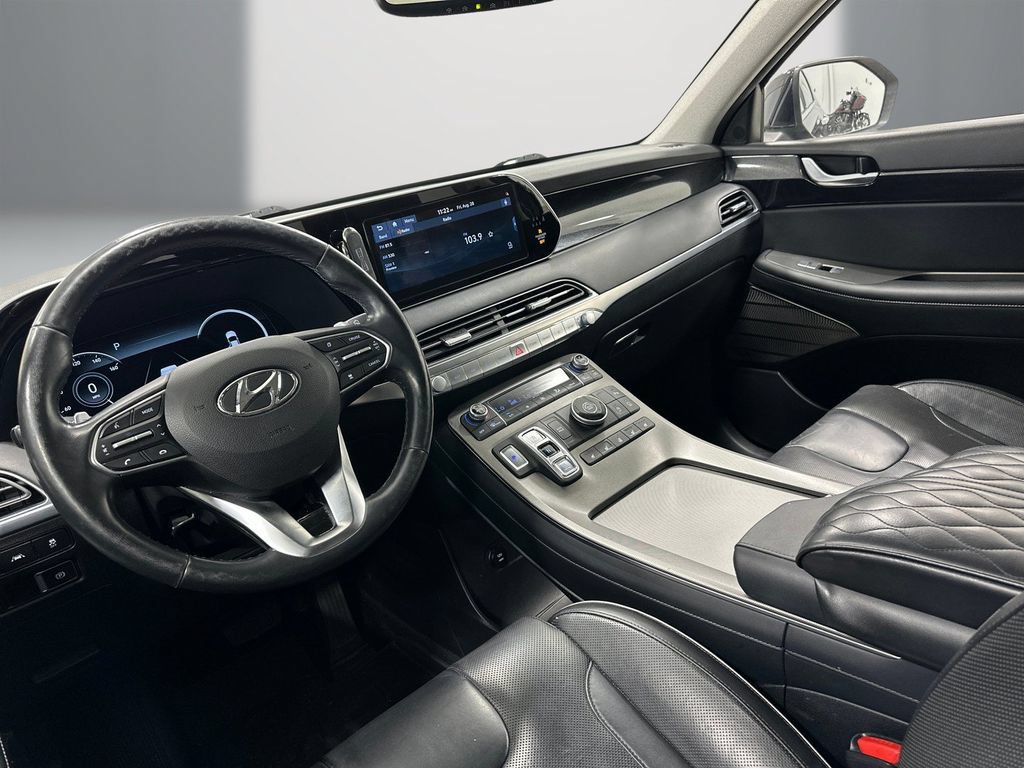 Used 2021 Hyundai Palisade Limited FWD image 13