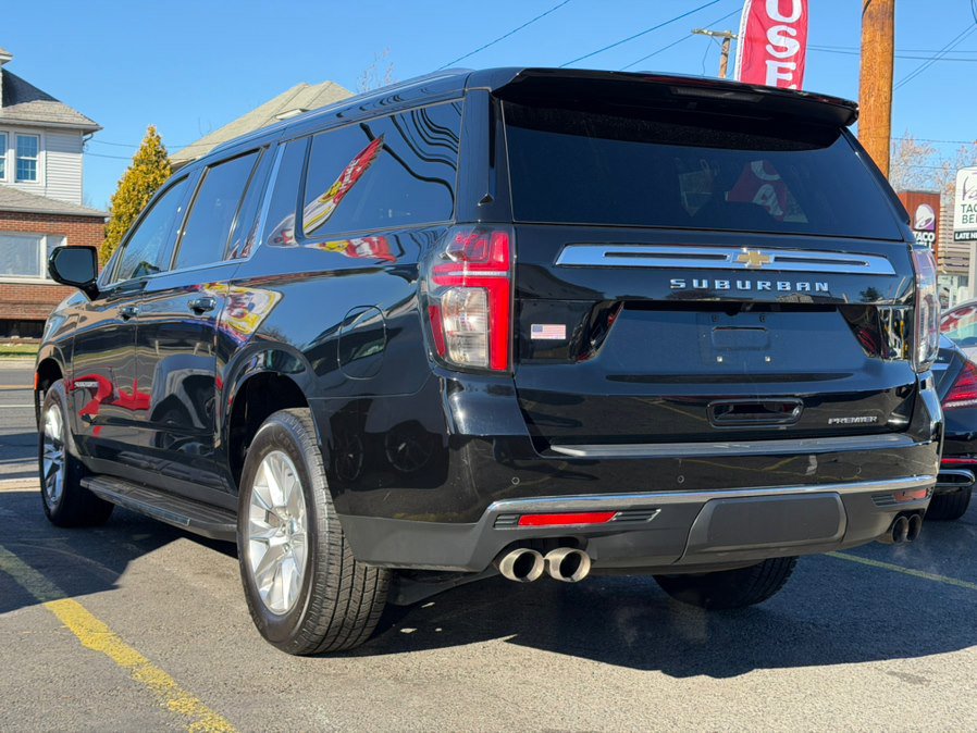 Used 2024 Chevrolet Suburban Premier image 14