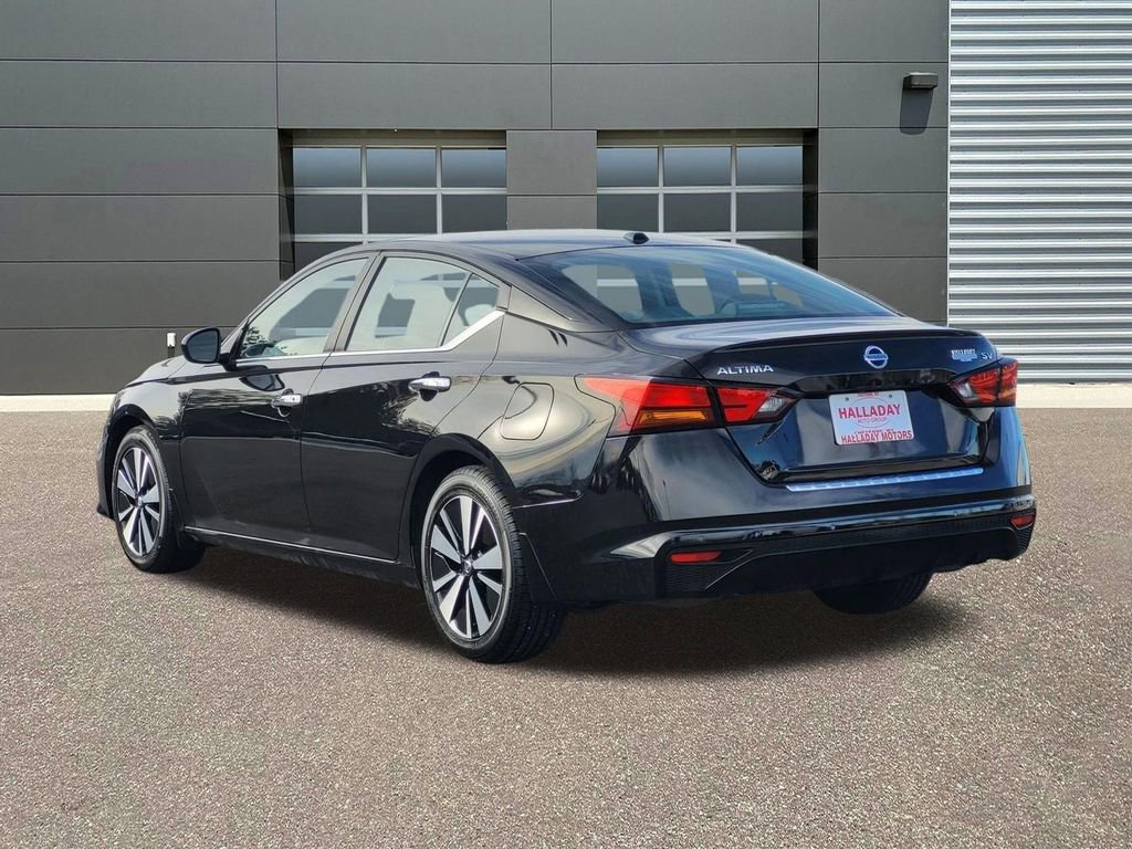 Used 2022 Nissan Altima 2.5 SV FWD image 4