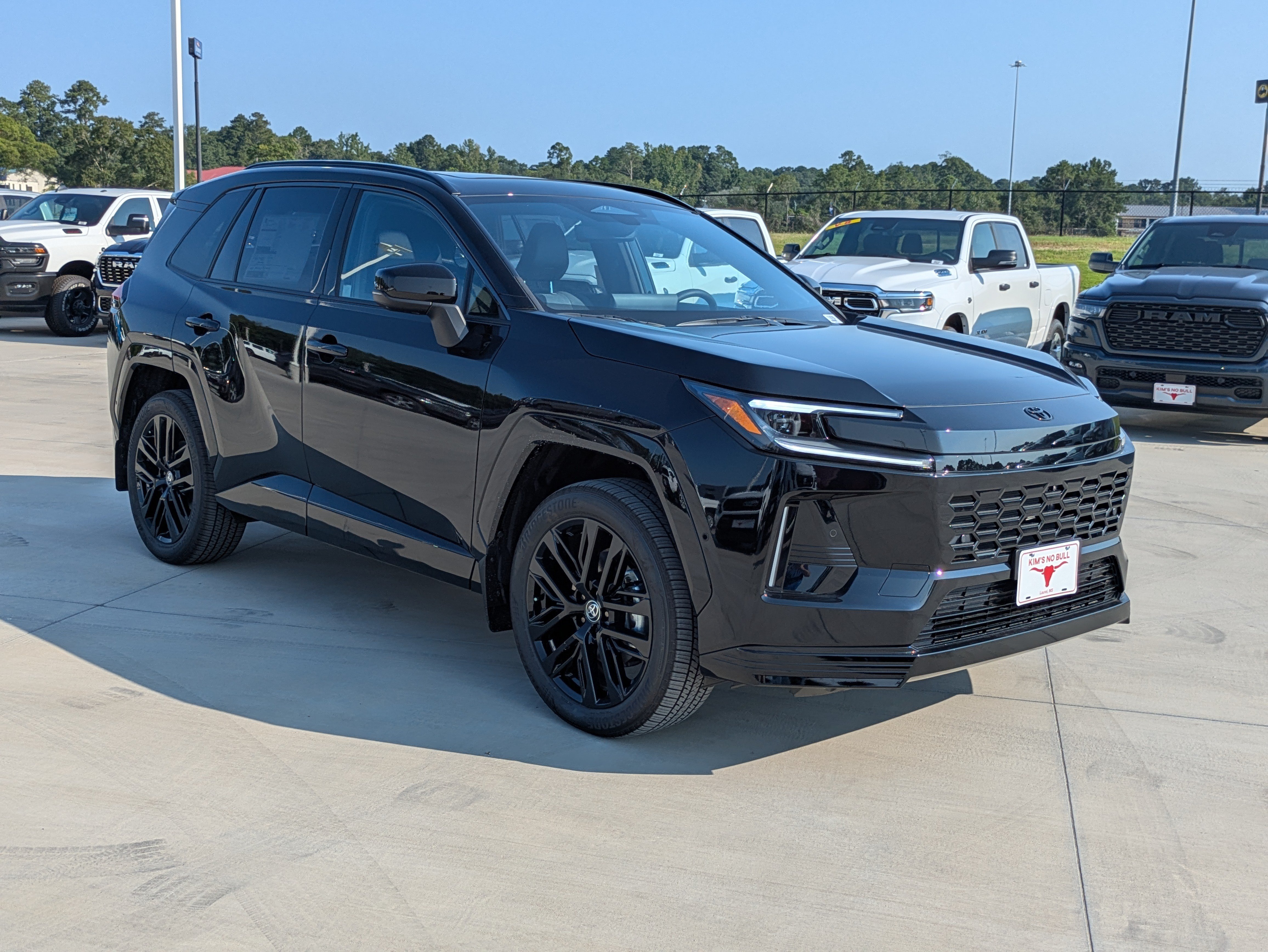 New 2026 Toyota RAV4 XSE AWD/4WD image 7