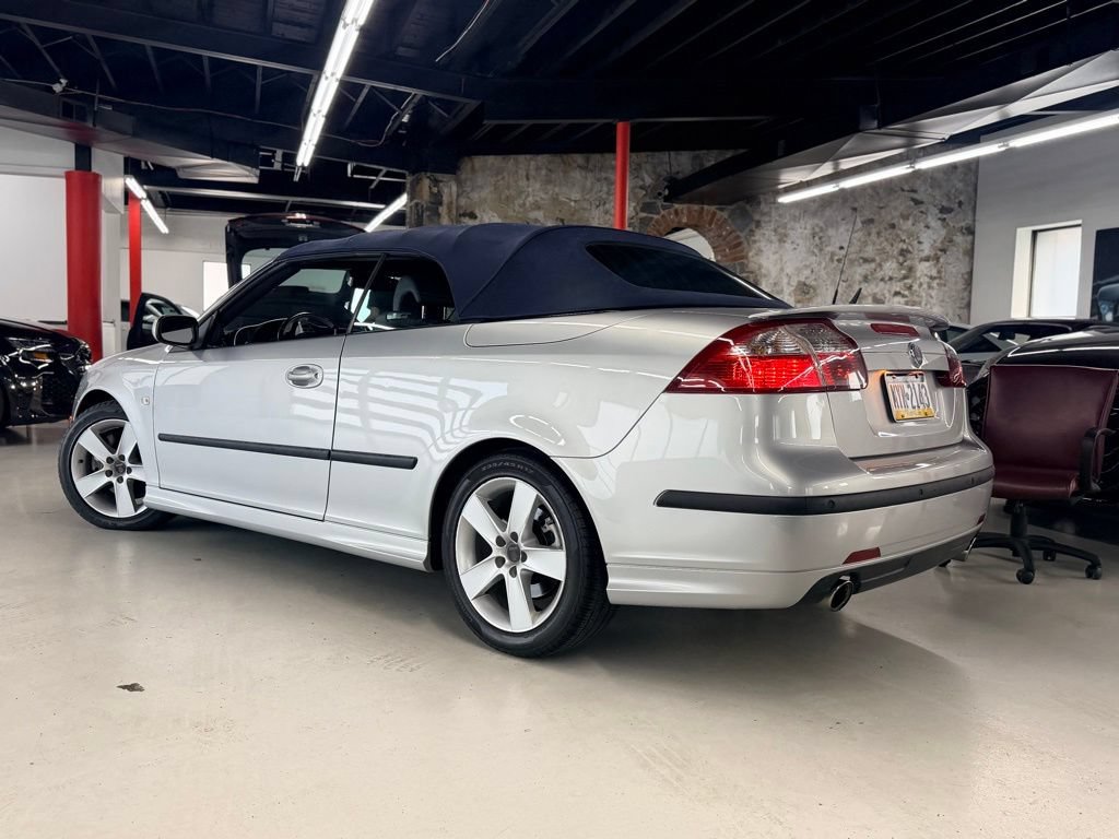 Used 2007 Saab 9-3 Aero w/ Touring Pkg FWD image 4