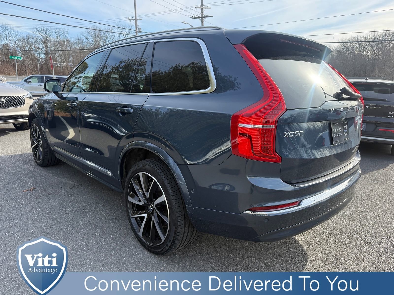 Certified 2024 Volvo XC90 B6 Ultimate w/ Protection Package Premier image 6