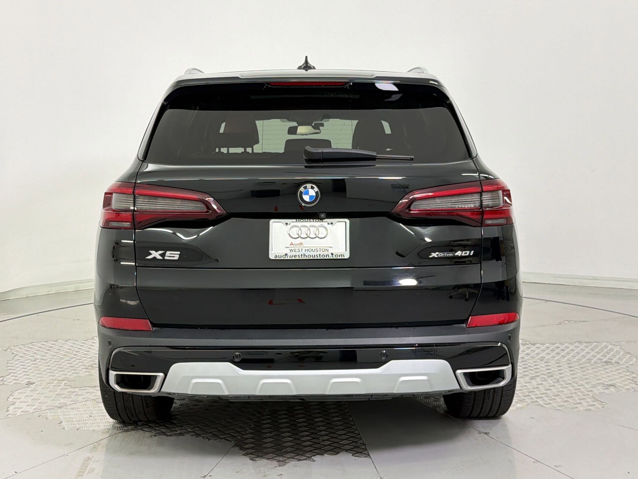Used 2022 BMW X5 xDrive40i w/ Executive Package image 10