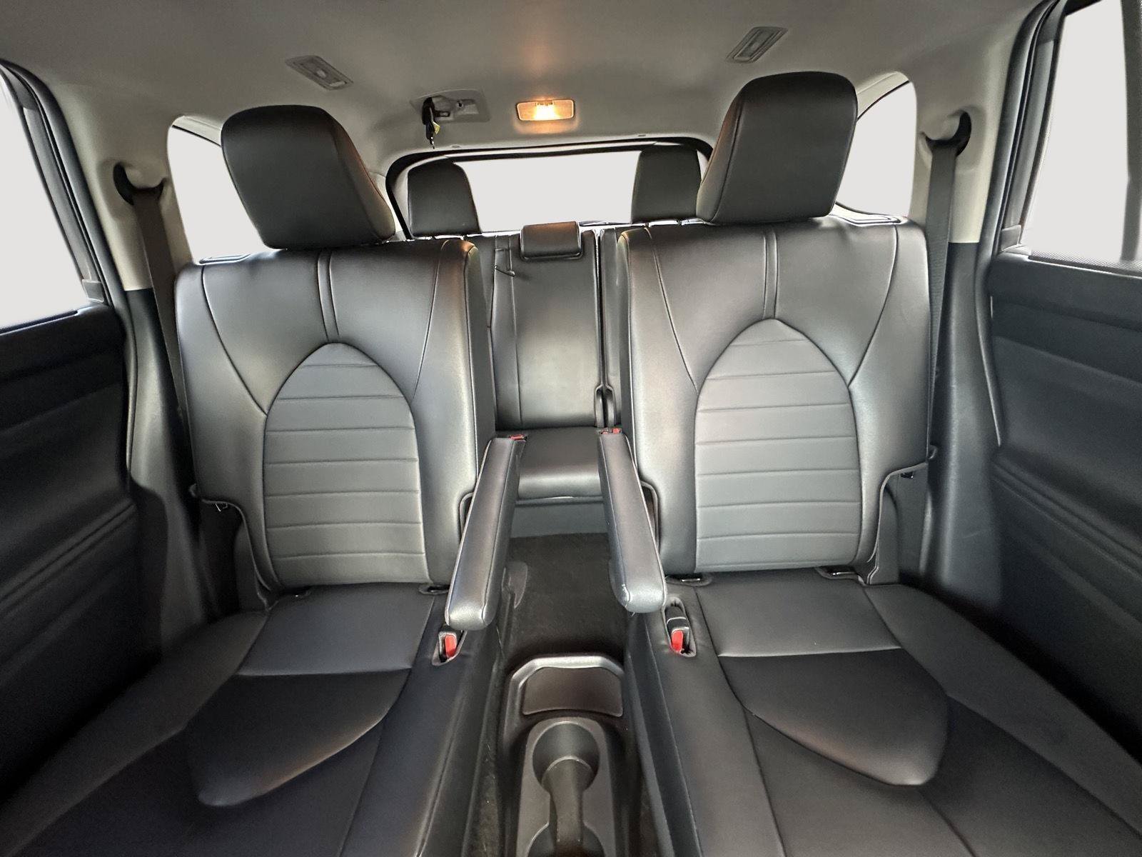 Certified 2023 Toyota Highlander XLE FWD image 62