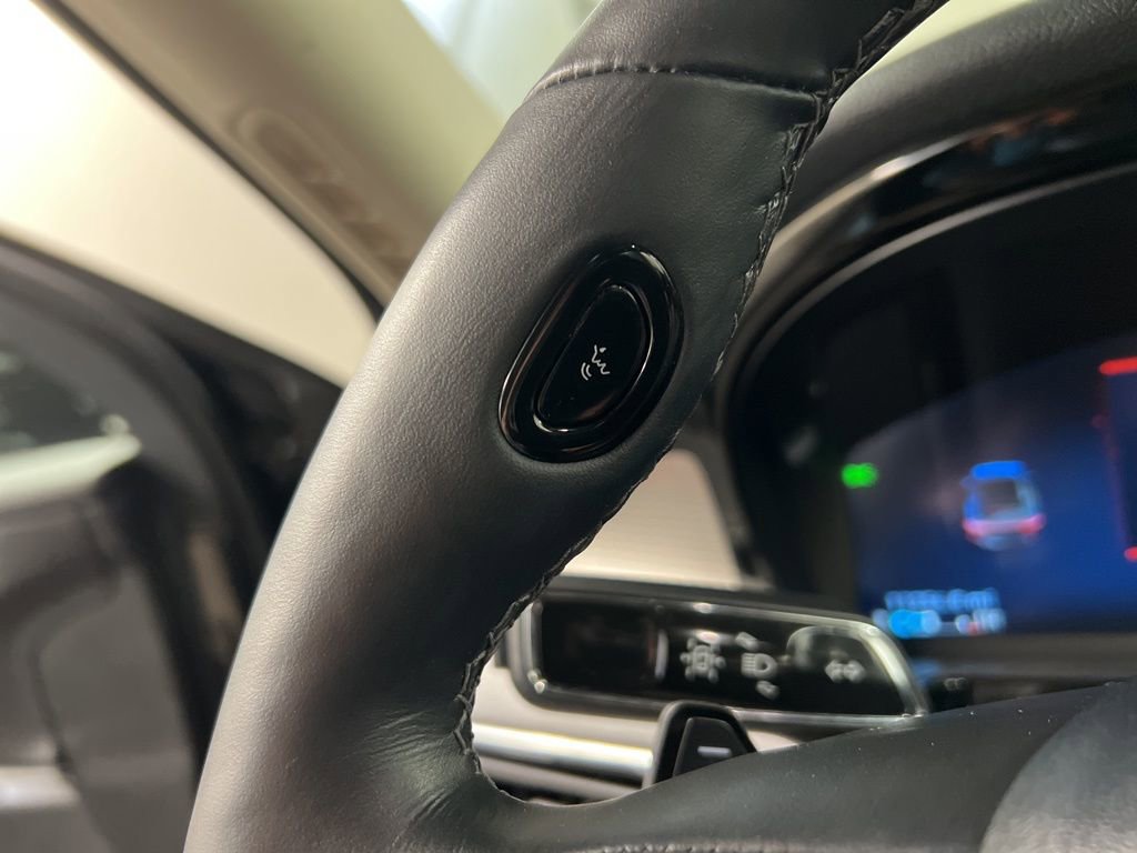 Certified 2023 Lincoln Corsair Reserve w/ Equipment Group 201A image 19