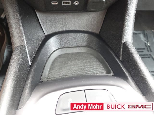 Used 2025 Chevrolet Malibu RS FWD image 41