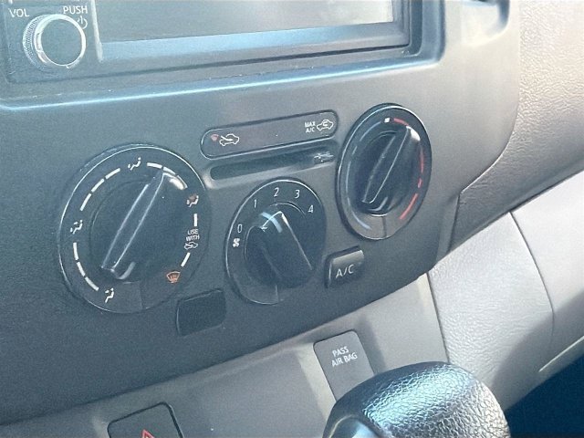 Used 2021 Nissan NV200 S FWD image 13