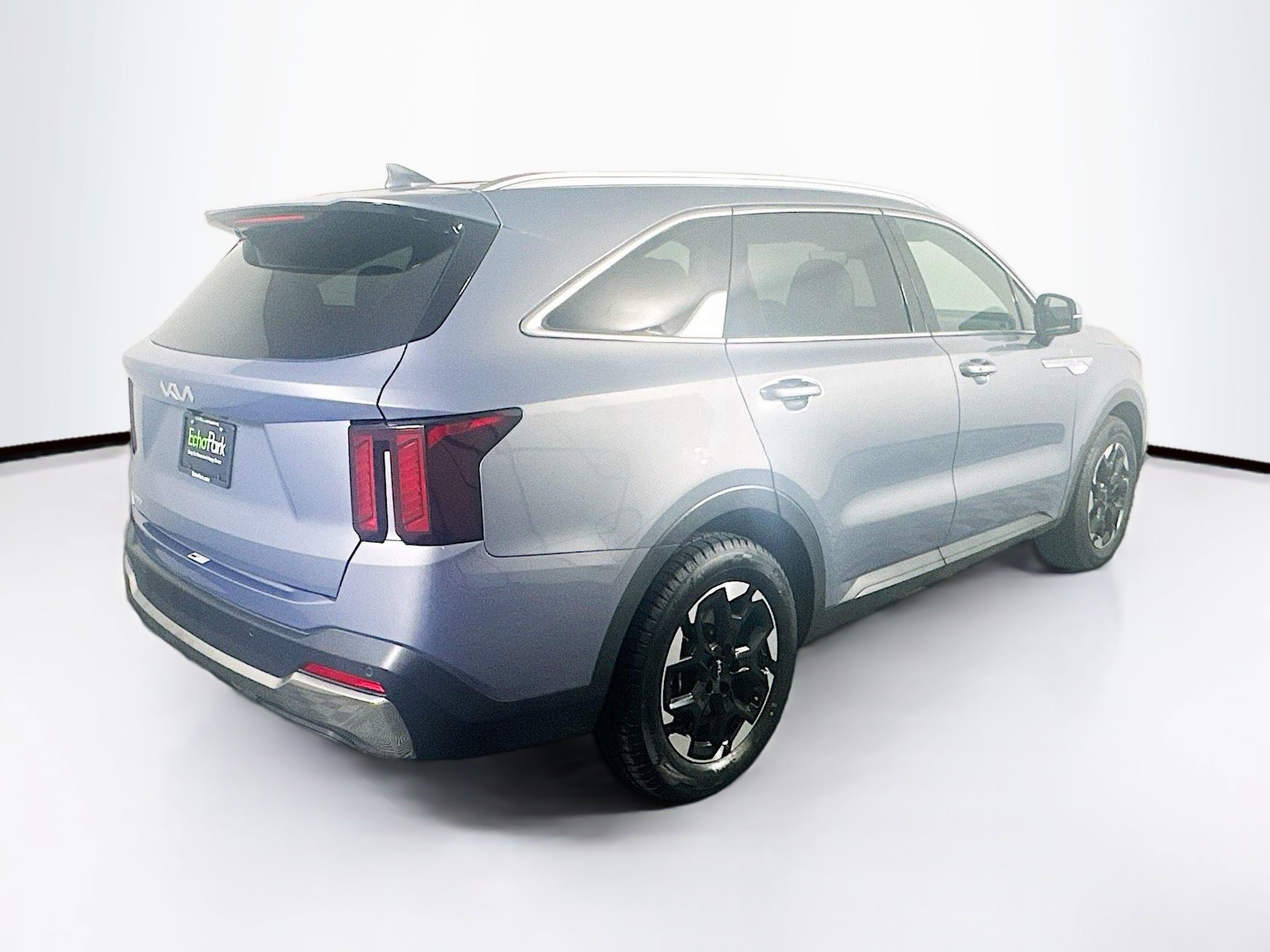 Used 2024 Kia Sorento S image 9