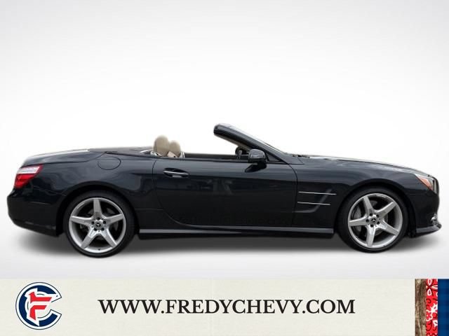Used 2013 Mercedes-Benz SL 550 image 4