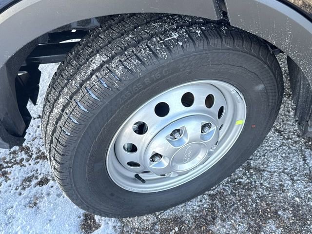 New 2026 Ford Transit 250 148 Medium Roof Extended AWD image 10