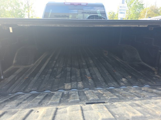 Used 2025 GMC Sierra 2500 AT4 w/ AT4 Premium Plus Package AWD/4WD image 16