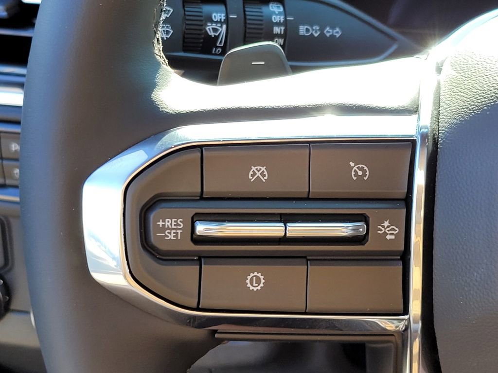 New 2025 GMC Yukon XL Denali w/ Sun & Power Step Package image 25