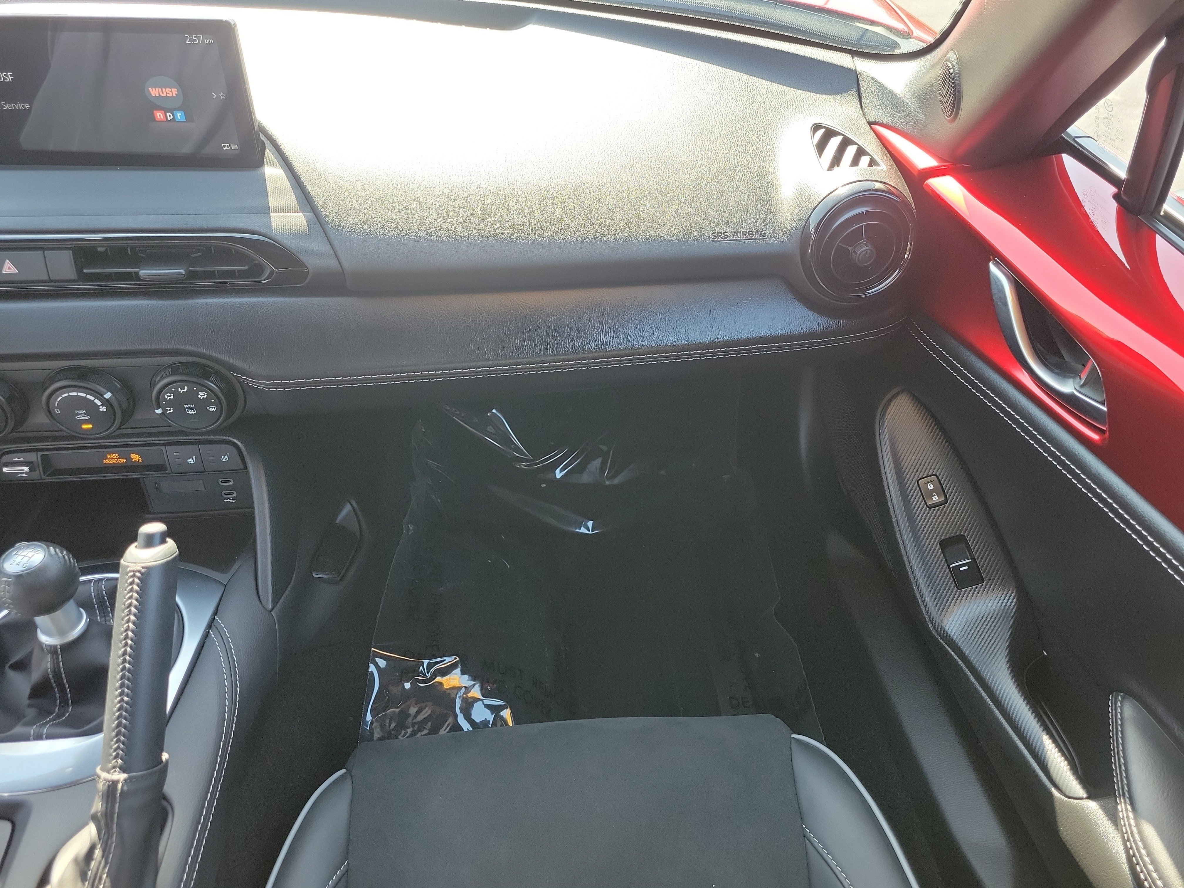 Used 2025 MAZDA MX-5 Miata RF Club RWD image 14