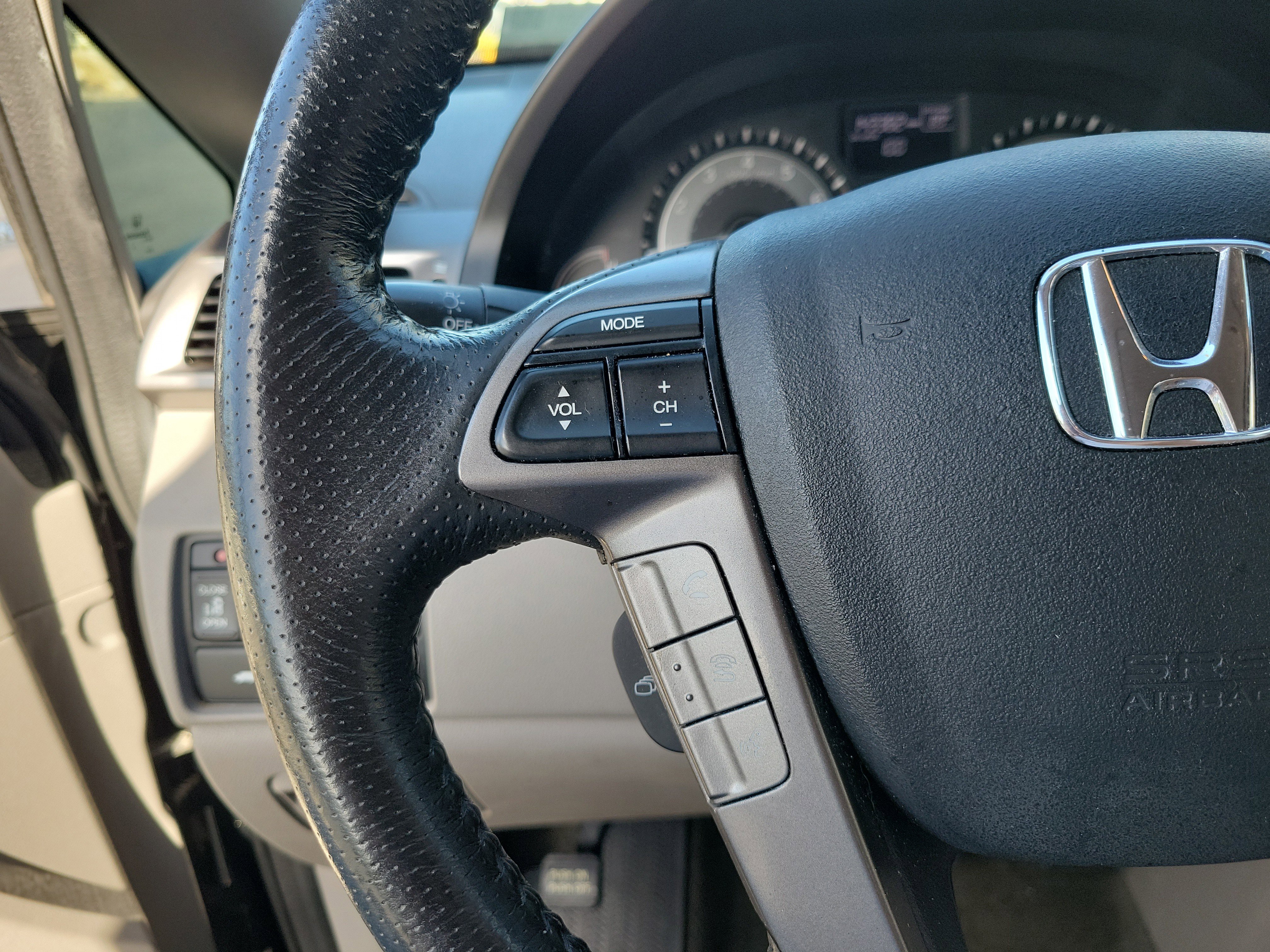 Used 2015 Honda Odyssey EX-L image 28