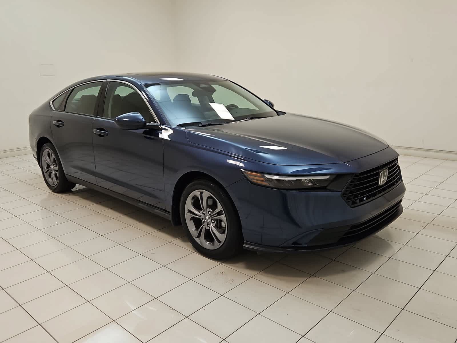 Certified 2023 Honda Accord EX image 24