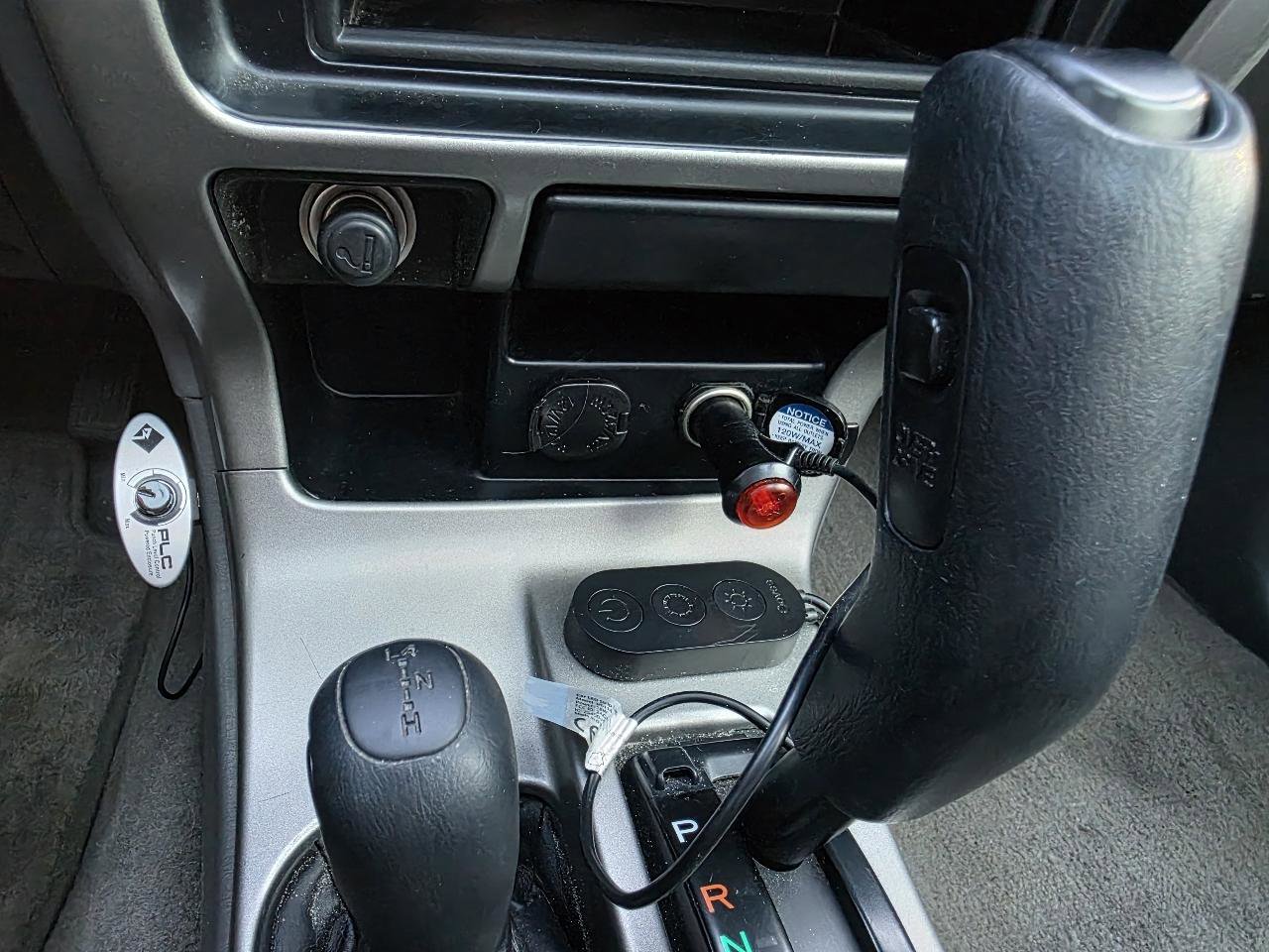 Used 2001 Toyota 4Runner SR5 image 19