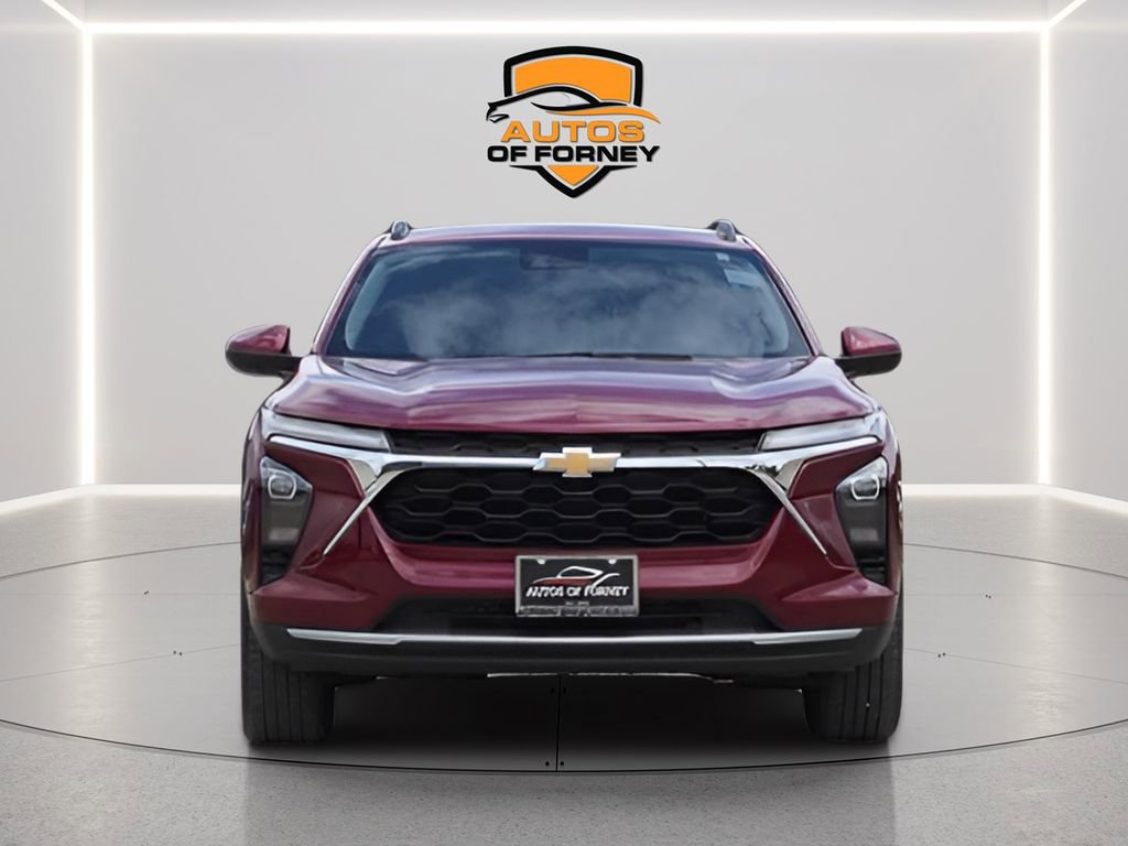 Used 2025 Chevrolet Trax LT FWD image 7