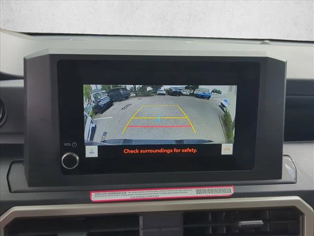 Used 2025 Toyota Tacoma SR image 18