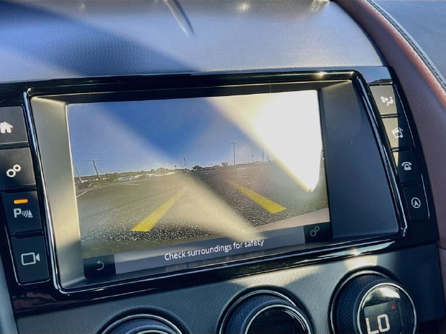 Used 2018 Jaguar F-TYPE Coupe RWD image 10