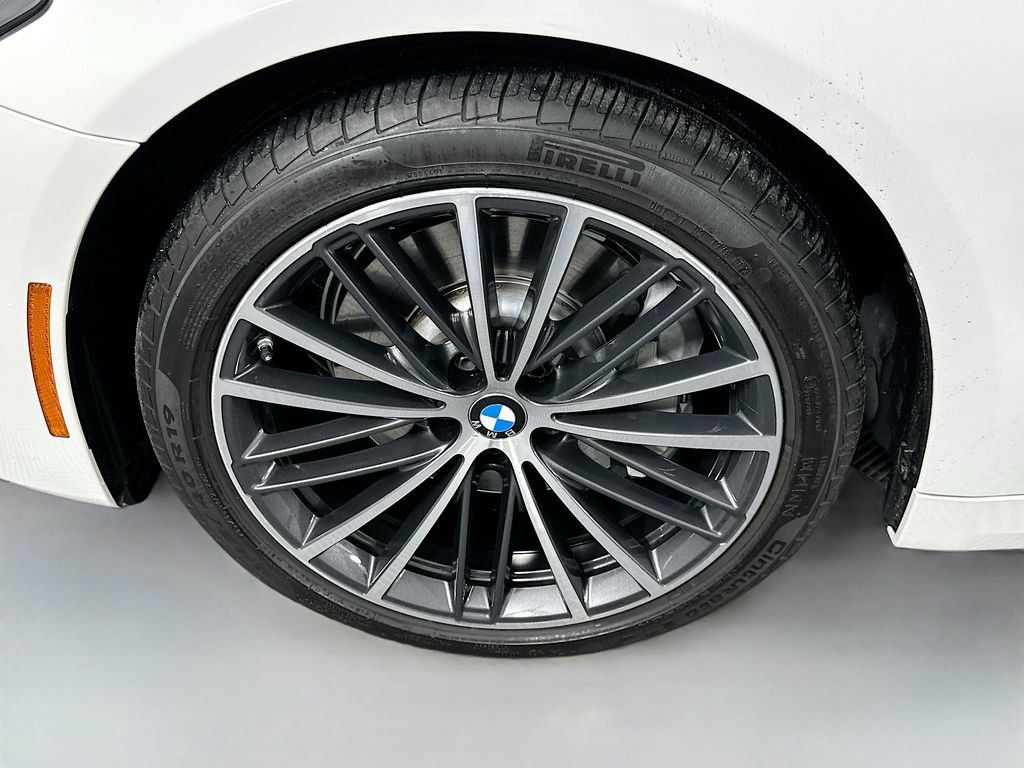 Certified 2023 BMW 530i w/ Convenience Package image 32