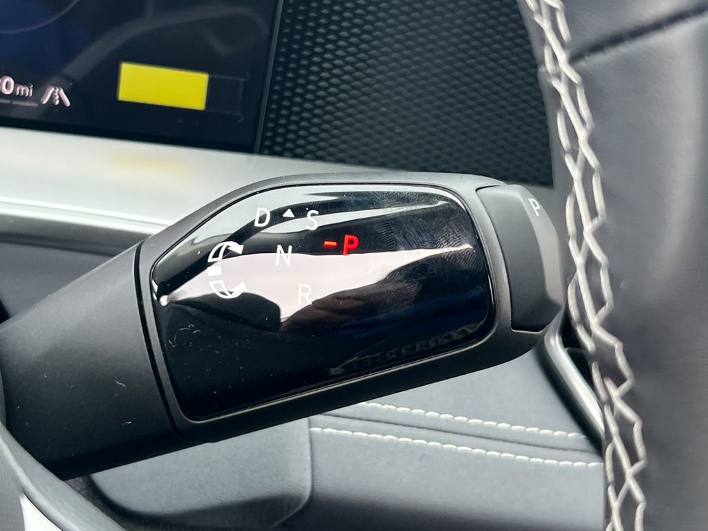 New 2026 Volkswagen Tiguan SE image 30