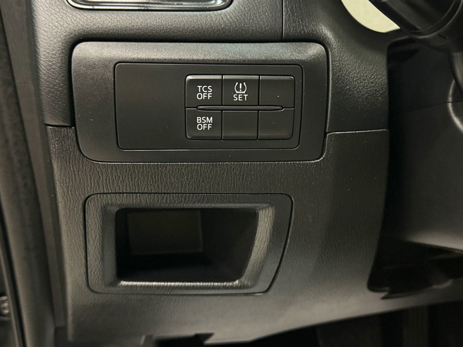 Used 2015 MAZDA CX-5 Touring image 26