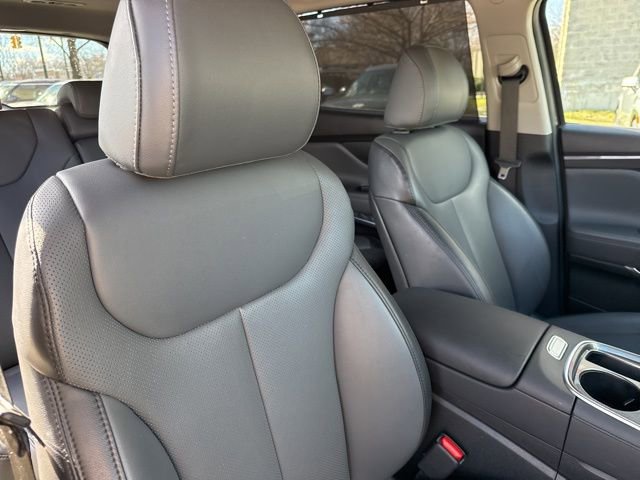 Used 2023 Hyundai Santa Fe SEL w/ Premium Package image 26
