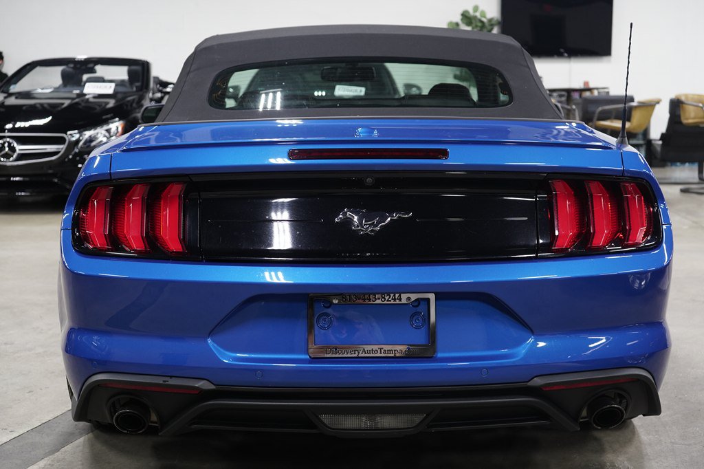 Used 2020 Ford Mustang Premium w/ Equipment Group 201A RWD image 4