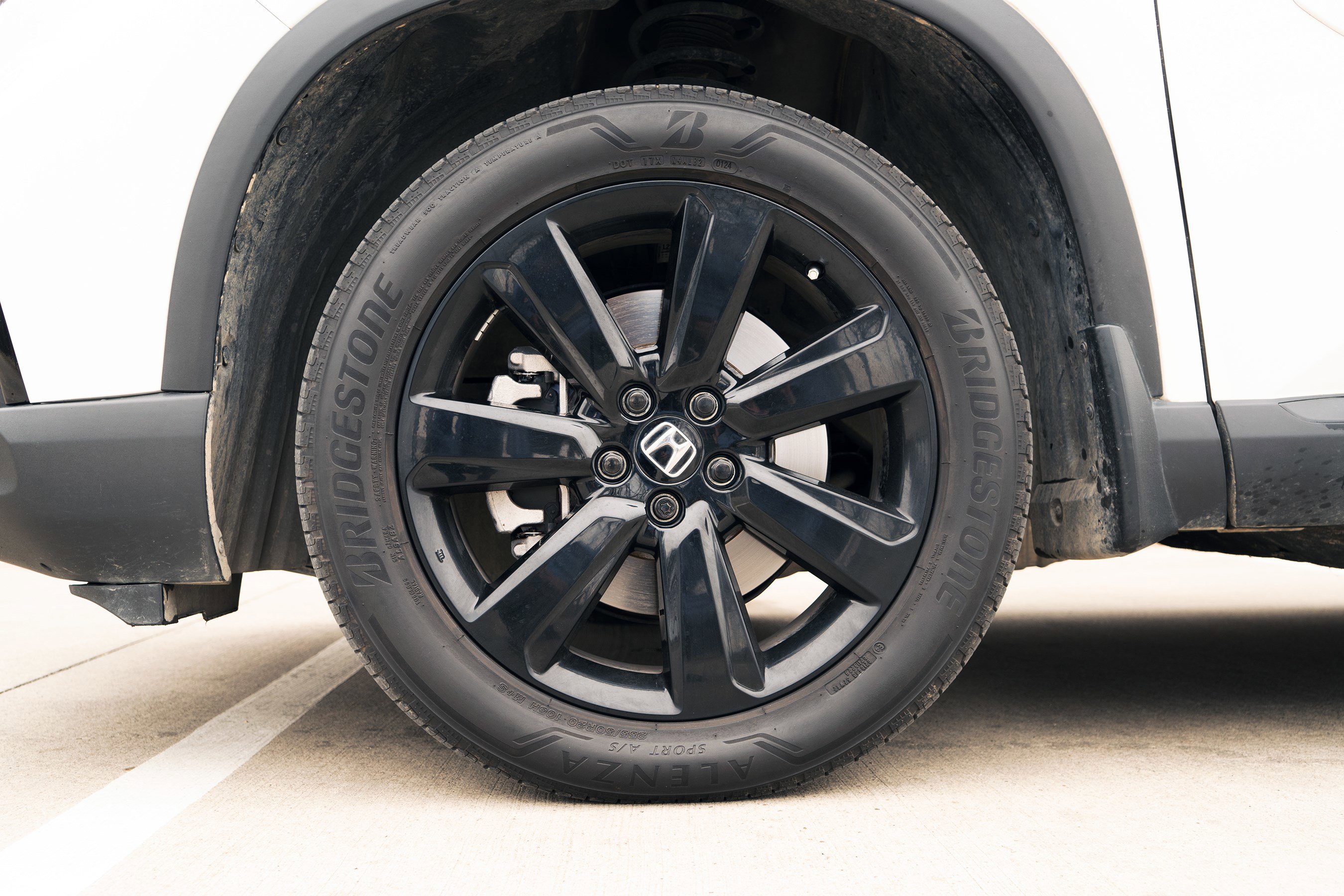 Used 2025 Honda Pilot Black Edition image 14