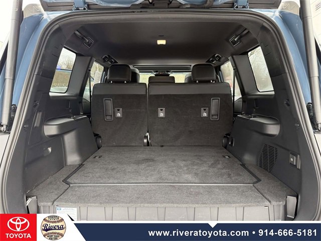 Used 2024 Toyota Land Cruiser image 19