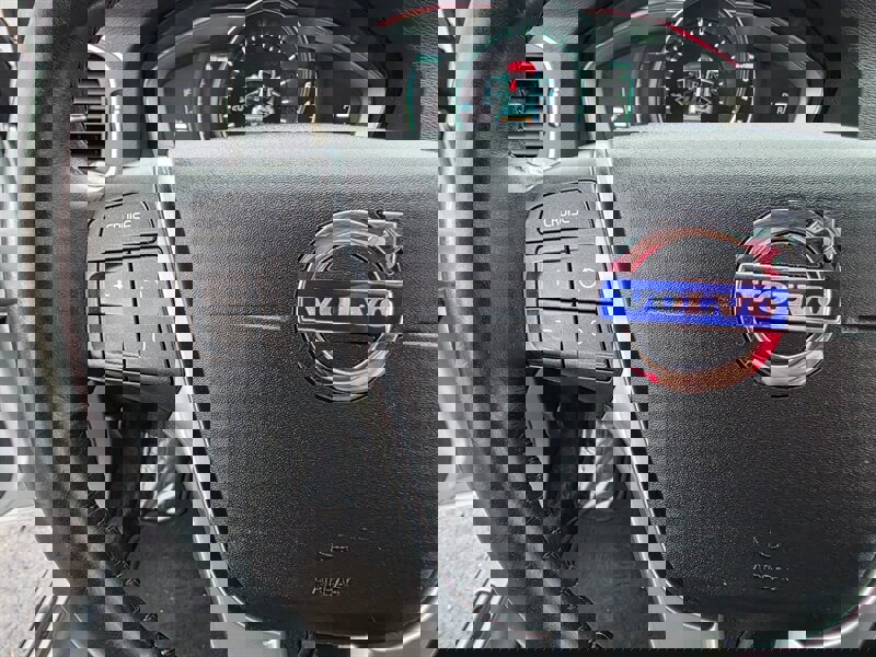 Used 2015 Volvo V60 T5 Premier image 35