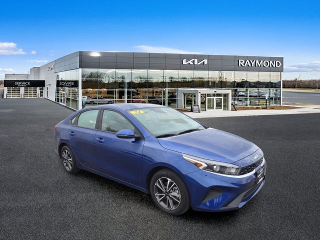 Certified 2024 Kia Forte LXS w/ LXS Technology Package FWD image 10