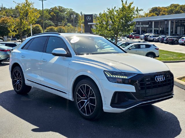 Used 2021 Audi Q8 Premium Plus w/ Premium Plus Package AWD/4WD 360° Tour