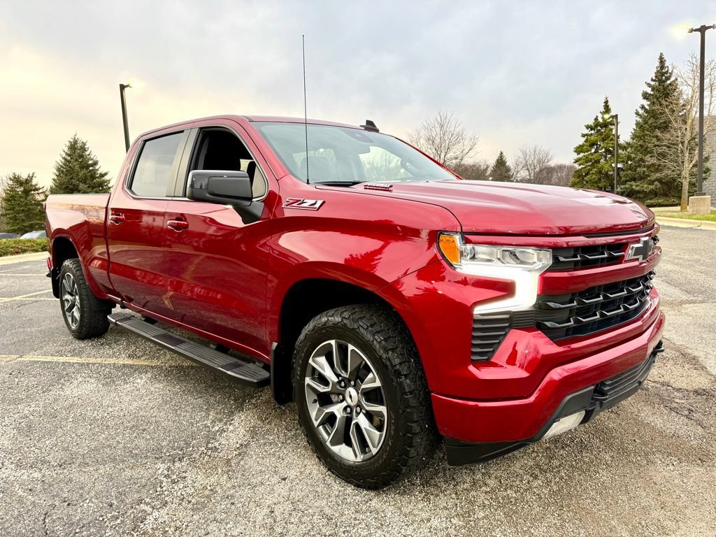 Used 2024 Chevrolet Silverado 1500 RST w/ Convenience Package II AWD/4WD image 12
