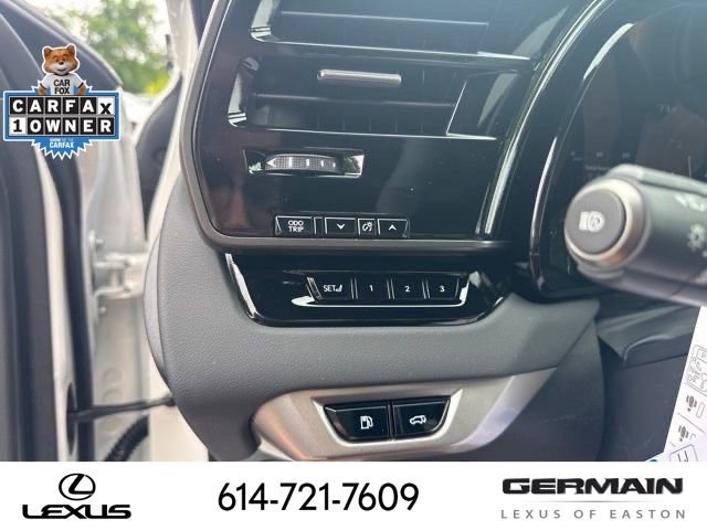 Used 2025 Lexus RX 350 AWD image 22