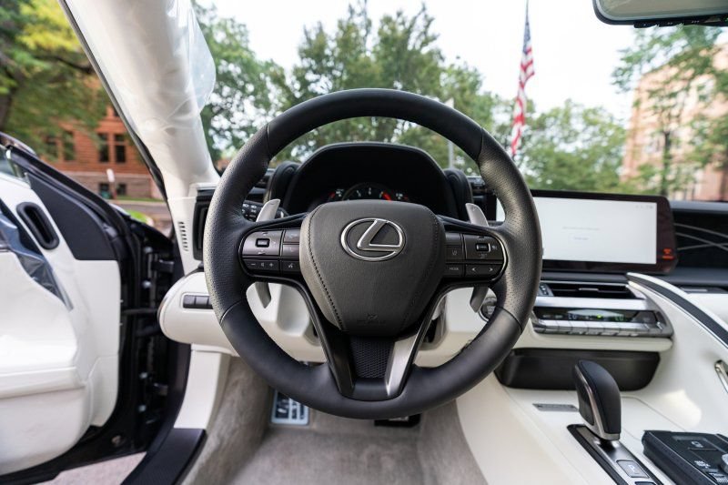 Used 2026 Lexus LC 500 Coupe w/ Inspiration Series RWD image 12