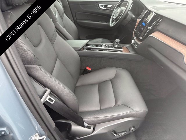 Certified 2024 Volvo XC60 T8 Plus w/ Protection Package Premier AWD/4WD image 4