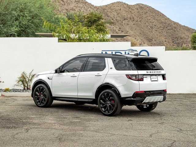 Used 2024 Land Rover Discovery Sport Dynamic SE image 9